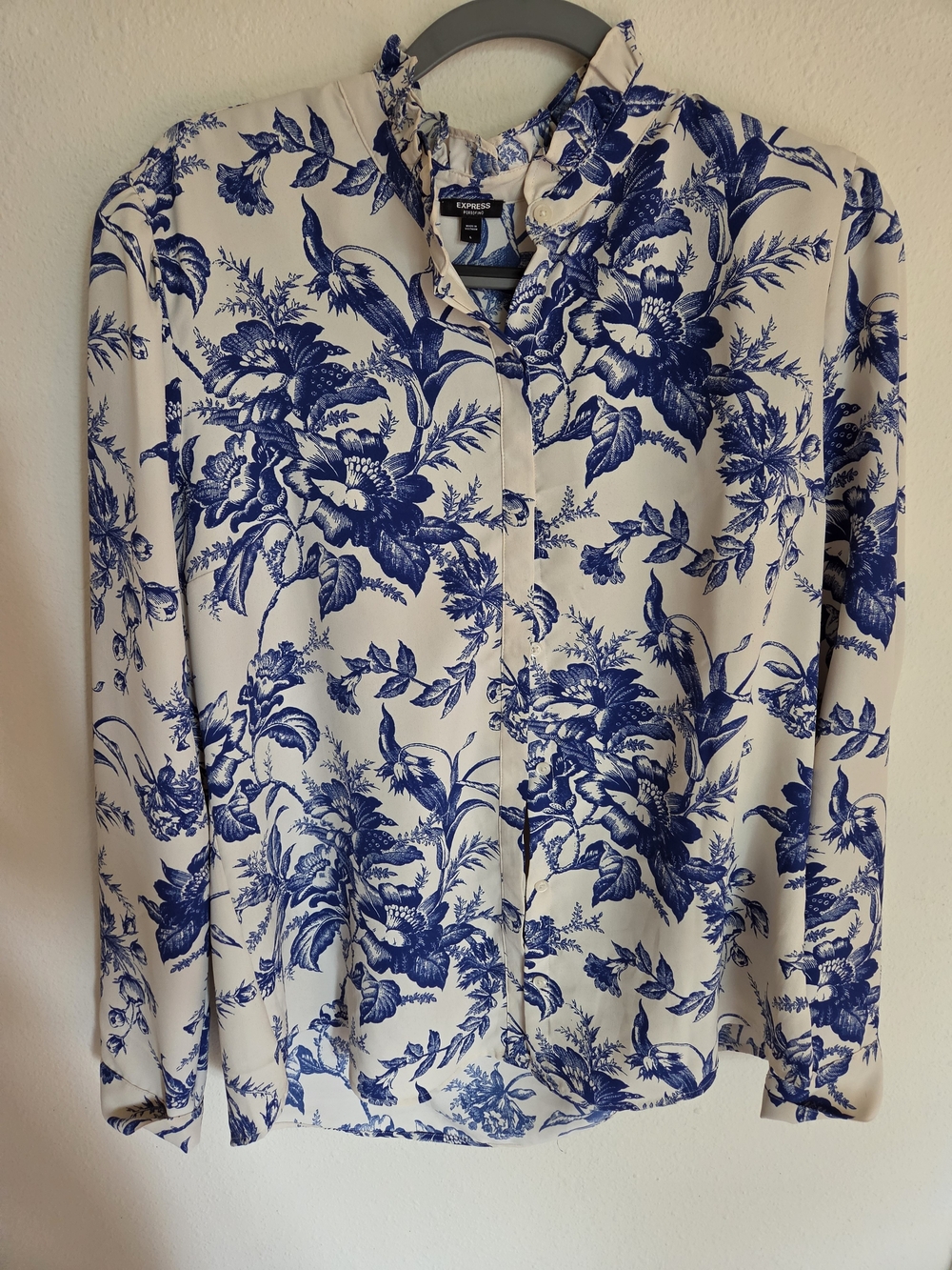 Express Blue Floral Print Button-Up Shirt